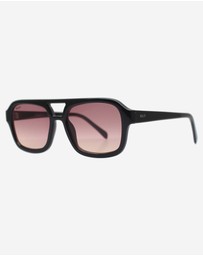 Reality Eyewear - Runway