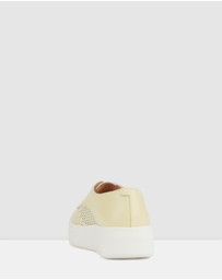 Rollie - Derby City Punch Shoe