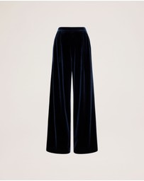 SABA - Lea Velvet Pleat Front Pant