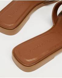 Atmos&Here - Pelly Leather Sandals