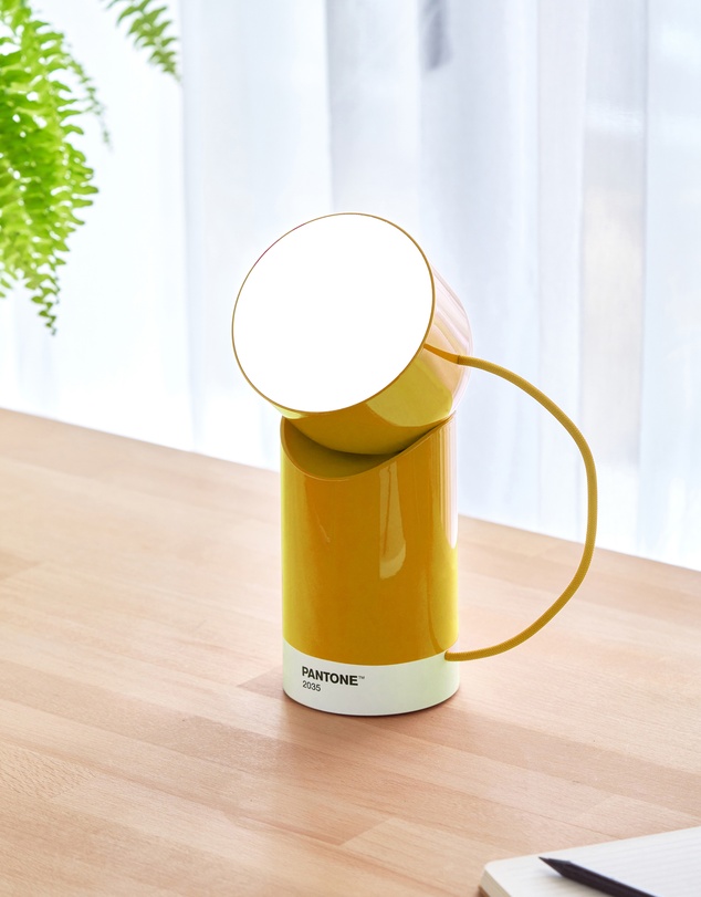 Lexon - Lexon Orbe Portable Led Lamp With Moving Head PANTONE - Yellow