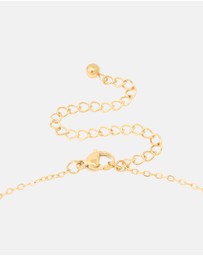 Lovisa - Waterproof Gold Plated Stainless Steel Mini Bubble Letter C Necklace