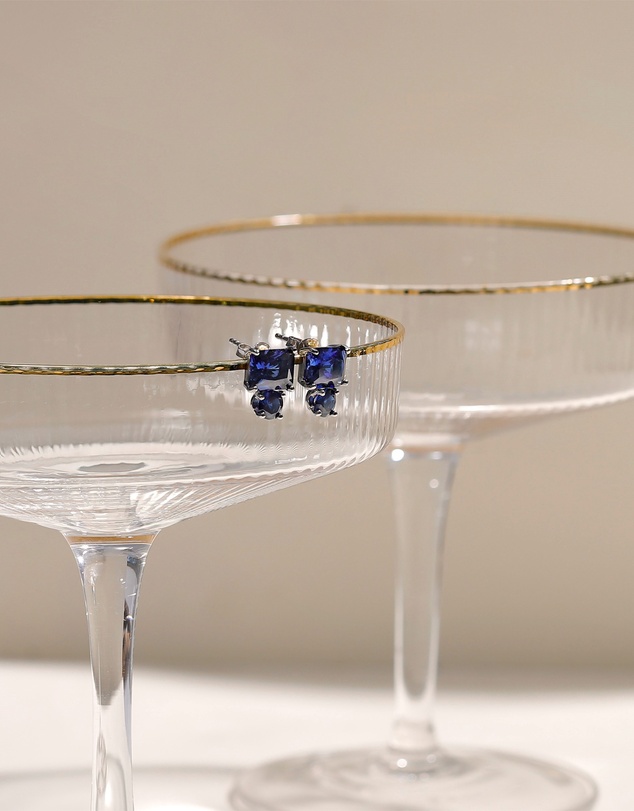 Elli Jewelry - Sapphire Stud Earrings in 925 Silver