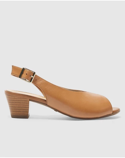 Wide Steps - Hilda