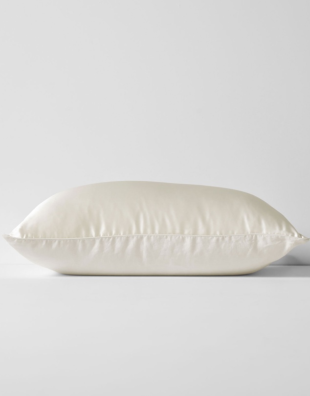 Aura Home - Zara Silk Linen Standard Pillowcase