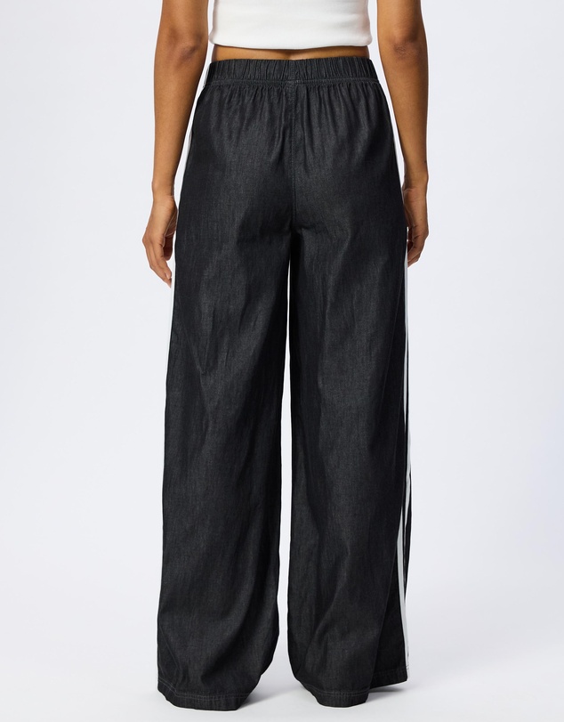 adidas Originals - Originals Summer Glow Denim Wide Leg Pants