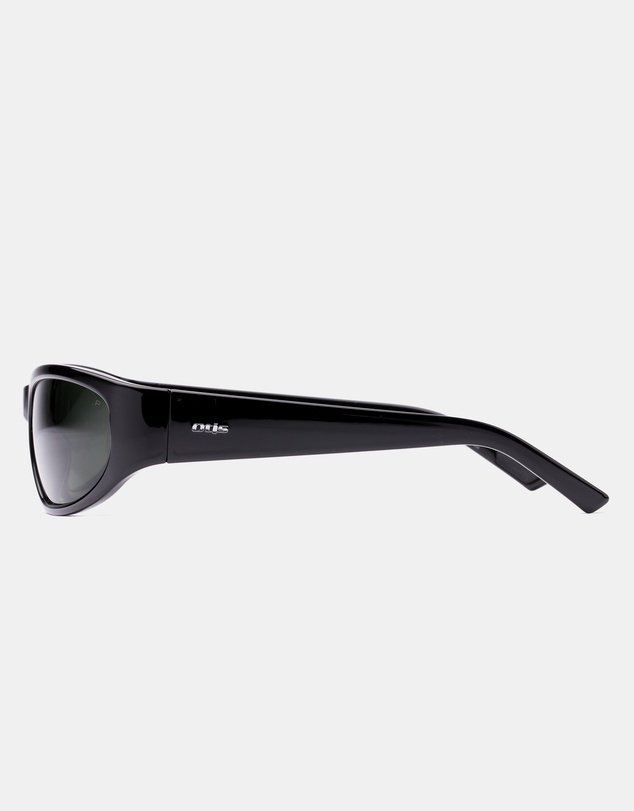 Otis - Blur - Polarised