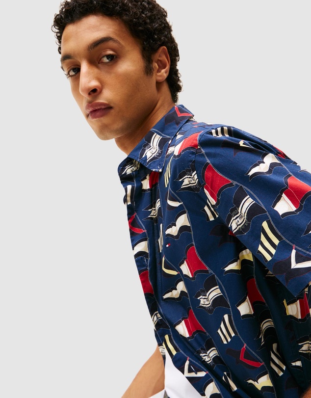 Tommy Hilfiger - Regular Fit Flag Print Poplin Shirt - ICONIC EXCLUSIVE