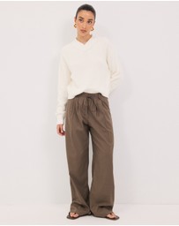 Calli - Ronnie V-Neck Jumper