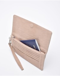 Cobb & Co - Wodonga Leather Wallet with Wristlet
