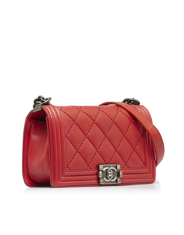 Pre-Loved by Azura Reborn - Pre-Loved Boy Chanel Shoulder Bag Lambskin Leather