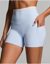 Rockwear - No Front Seam Blocked Mid Thigh Bike Shorts
