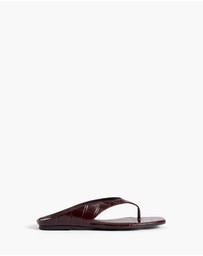 Witchery - Elana Slides