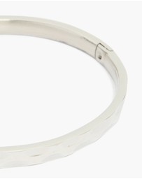 Lovisa - Waterproof Stainless Steel Hammered Hinged Bangle