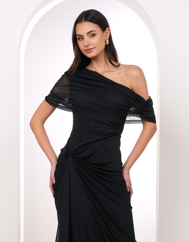 Pilgrim - Uma Ruching Shoulder Gown