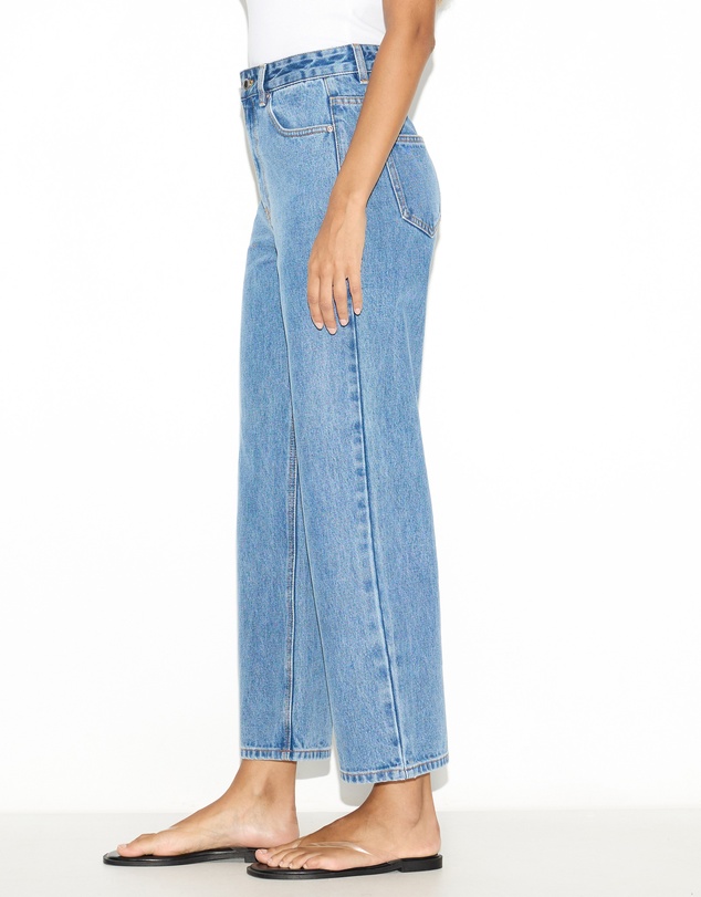 Dazie - Munich High Waisted Cropped Straight Leg Jeans