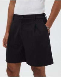 AERE - Ezra Pleated Shorts