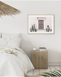 Olive et Oriel - La Casa Rosa Art Print