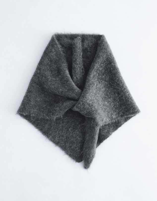 & Other Stories - Haley Hairy Triangle Scarf