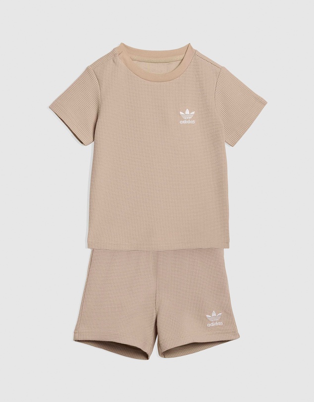 adidas Originals - Regular Waffle Shorts and T-Shirt Set - Babies-Kids