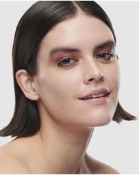 MAC - Studio Radiance Serum Powered Foundation - N18