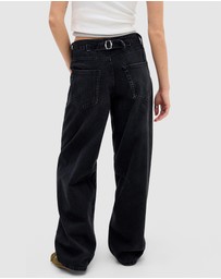 BDG By Urban Outfitters - Logan Jeans