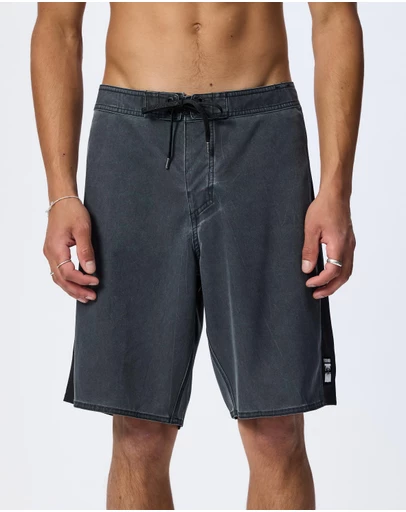 Former - Team 19in Trunks