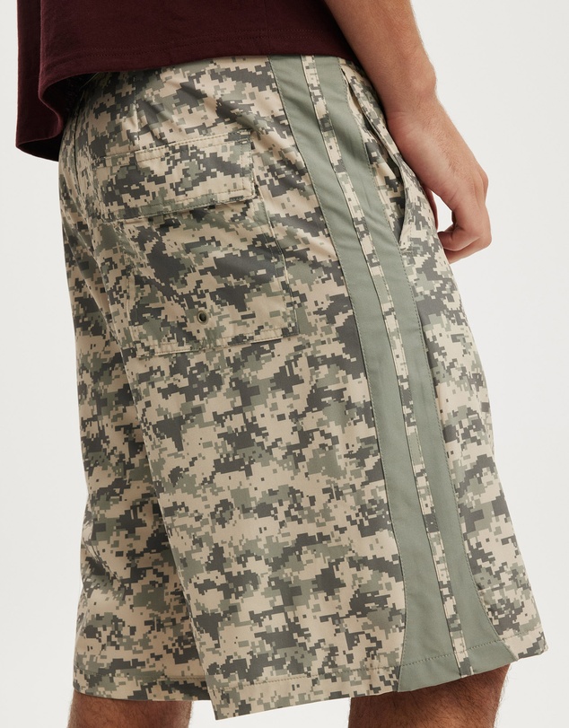 Cotton On - Super Baggy Boardshort