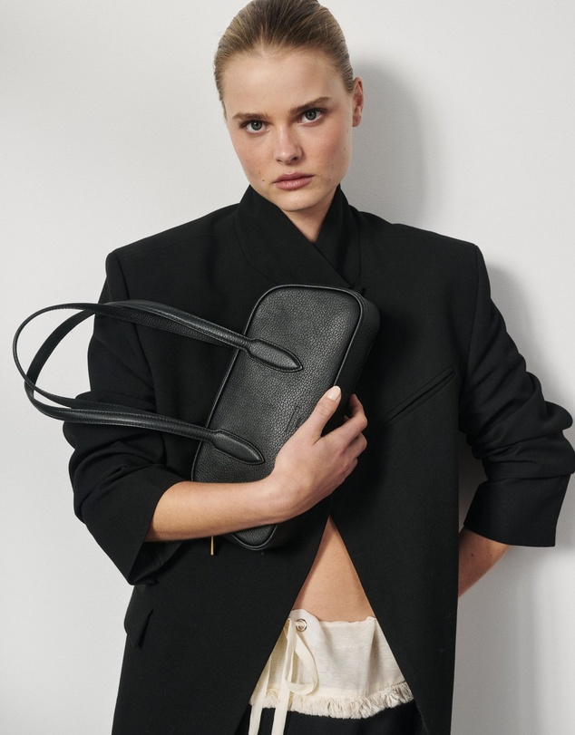 VESTIRSI - Vera Black Baguette Bag