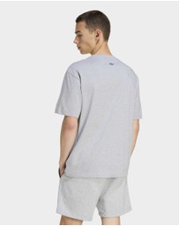adidas Originals - GFX TEE VARSITY Mens
