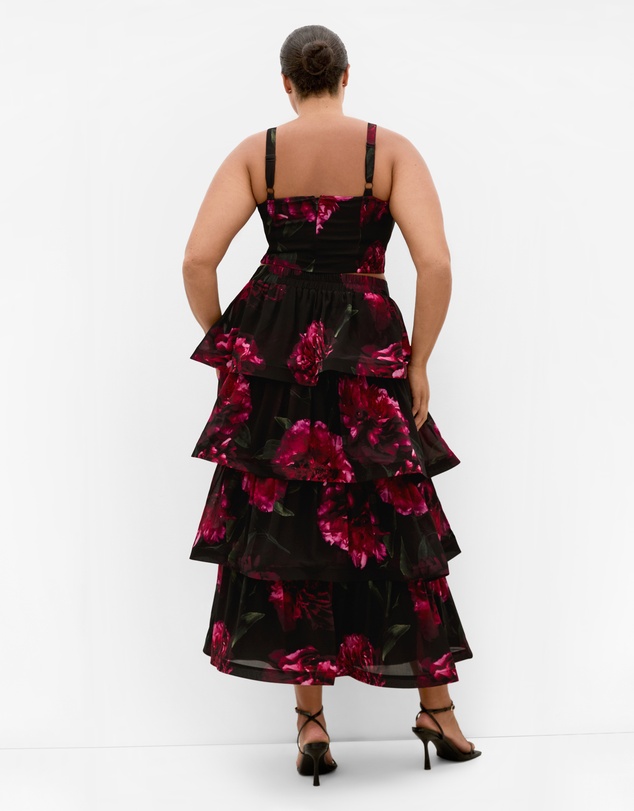 City Chic - Plus size Bianka Bloom Print Crop Top - black