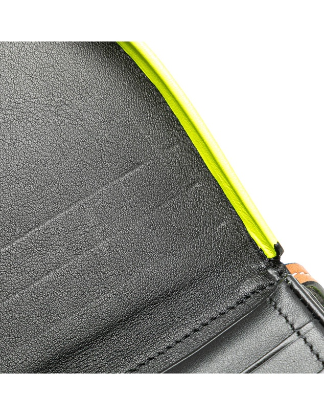 Pre-Loved by Azura Reborn - Pre-Loved loewe Smile Crossbody Bag