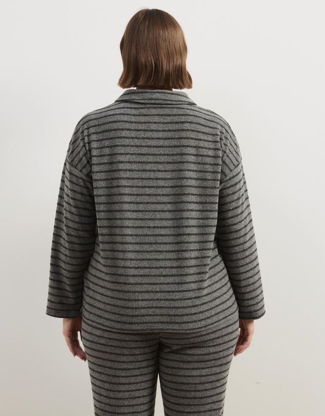 Atmos&Here Curvy - Mirabel Long Sleeve Jersey Polo Top