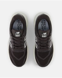 New Balance - Fresh Foam X 880v15 (Wide Fit) - Women's