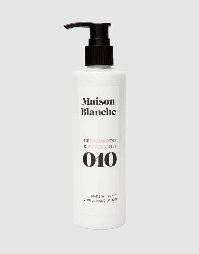 Maison Blanche - 010 Cedarwood & Patchouli - Hand Lotion