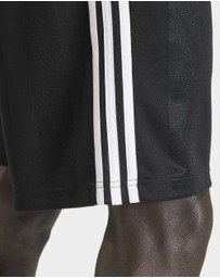 adidas Originals - 3-STRIPES LOOSE ENGINEERED SHORTS Mens