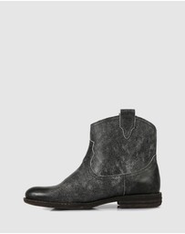 S by Sempre Di - Windy Ankle Boots