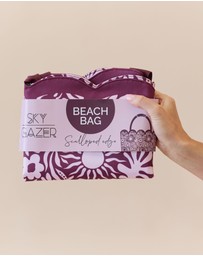 Sky Gazer - Scalloped Edge Beach Bag- Berry Sunrise
