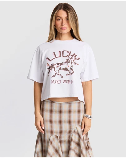 MAKU - Lucky Stars Boxy Crop Tee