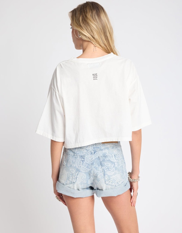 ONE TEASPOON - One Logo Boxy Crop Tee - Ivory