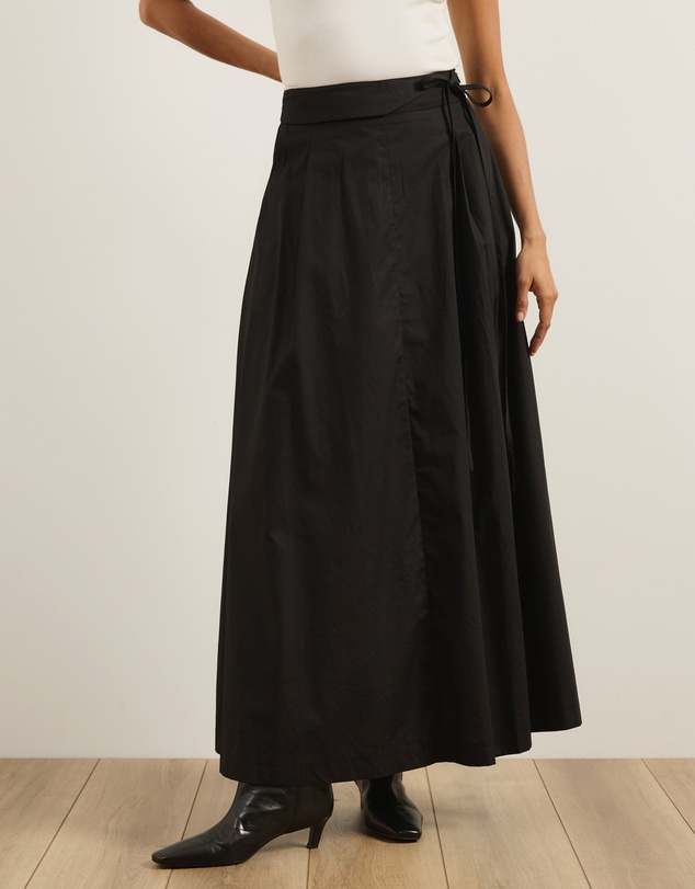 Atmos&Here - Tova Belt Detail Maxi Skirt