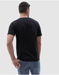 UNISON - Classic V Neck T Shirt