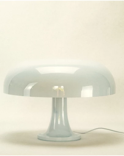 Dennis Did It - Puffball Lamp Snow White