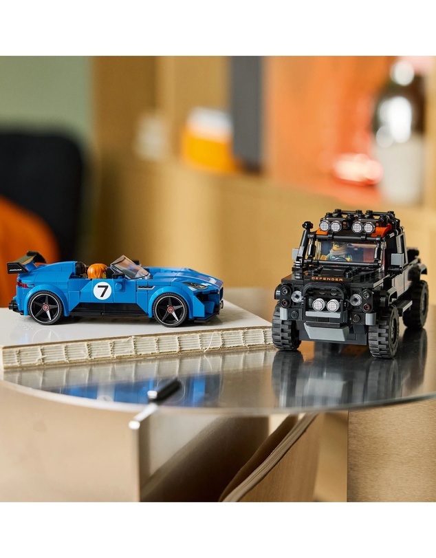 LEGO - 77264 Jaguar Project 7 & Land Rover Defender