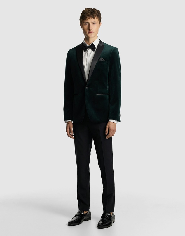 yd. - Milan Velvet Tuxedo Jacket