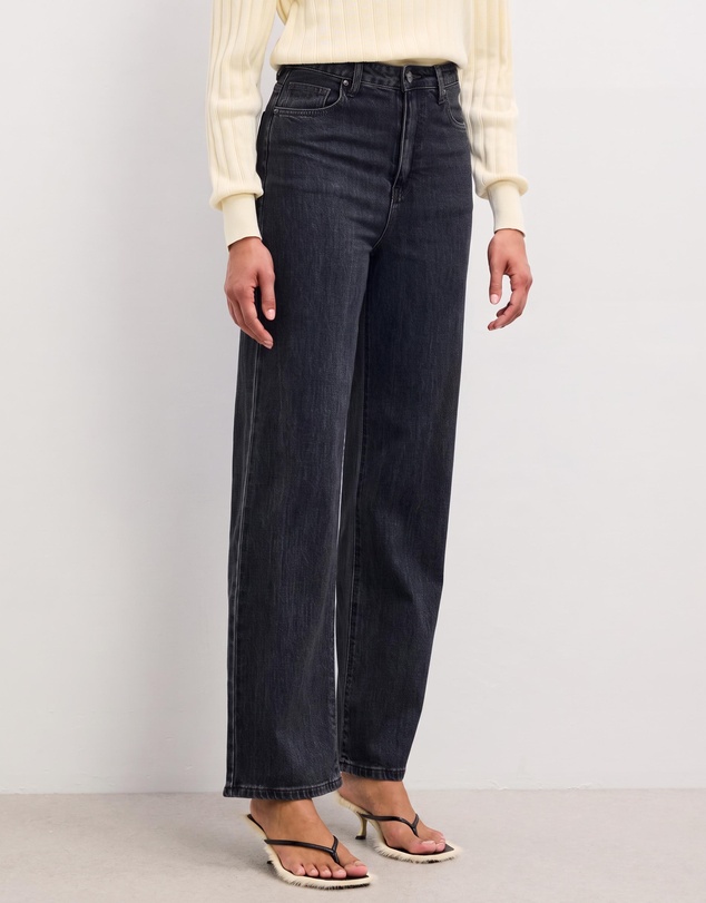 The Fated - Kaia High Waist Straight Jeans