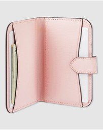 Kate Spade - Kate Spade Tied With A Bow MagSafe Wallet Bundle for iPhone 17 Pro