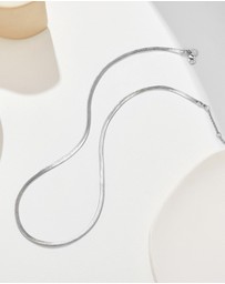 Mestige - Sleek Snake Chain Necklace - Silver Plated