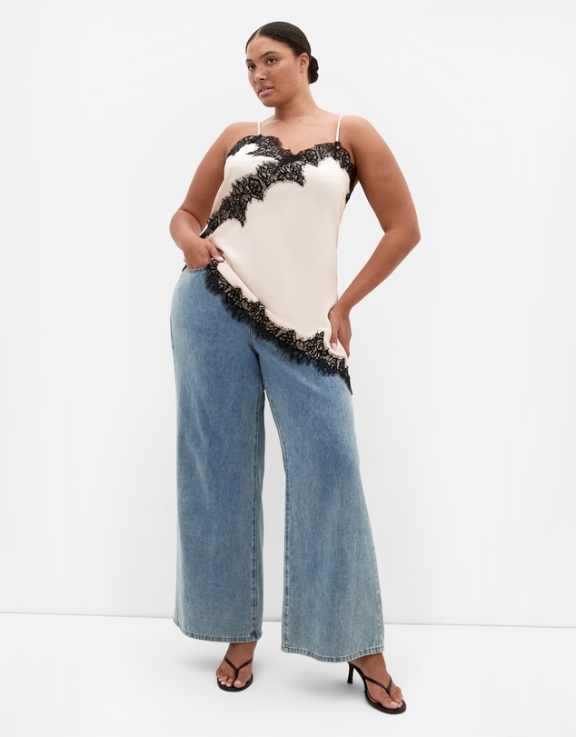 City Chic - Orielle Lace Trim Cami