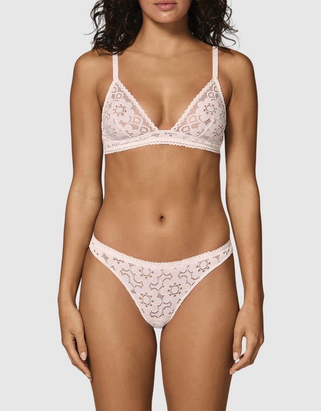 Simone Perele - Oisive Tanga